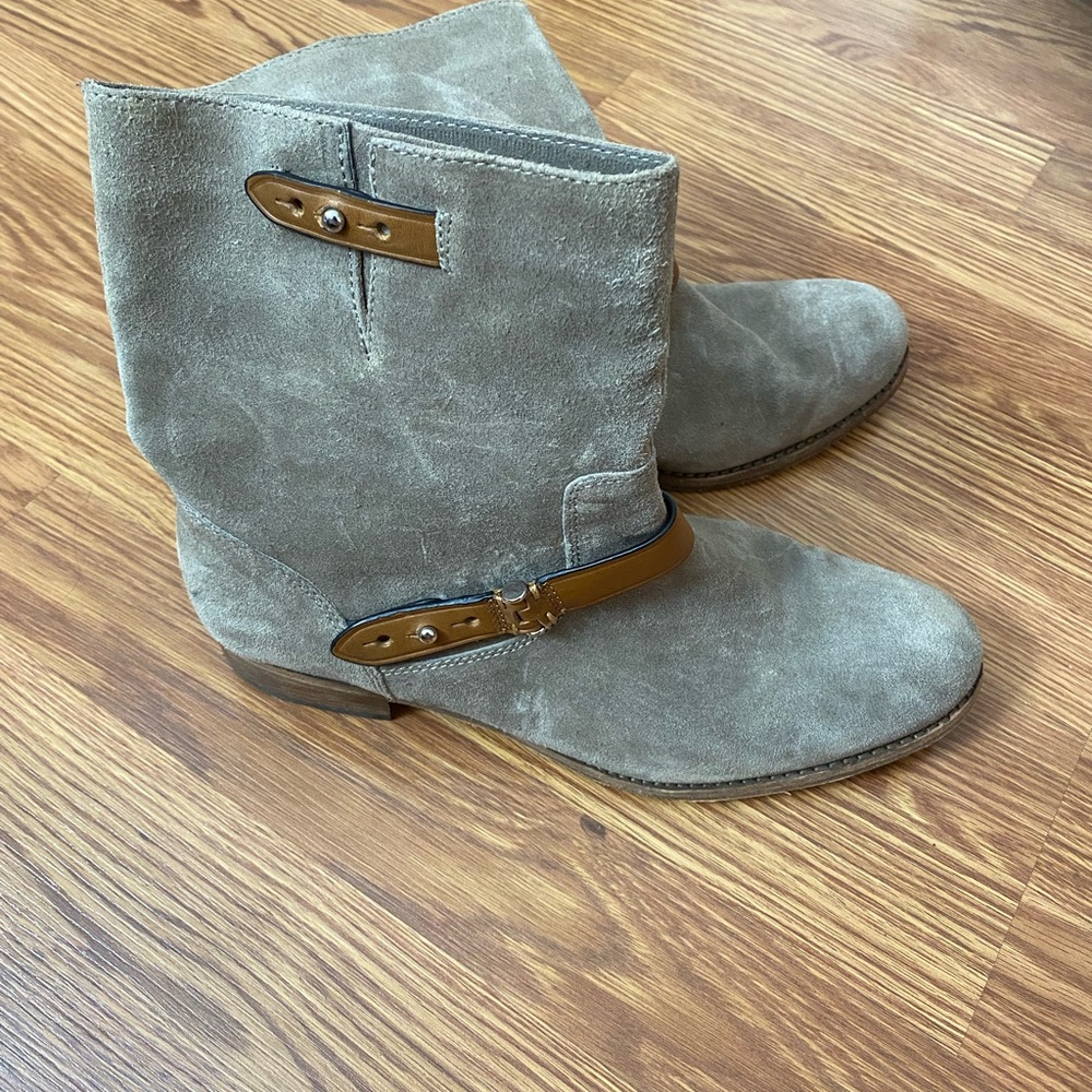 Coach Amy Boot 9.5 B Women’s Booties Suede